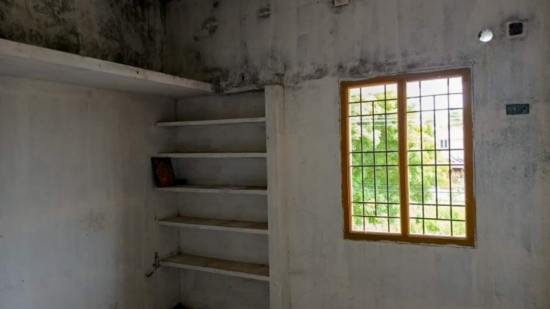 Property Photos 6