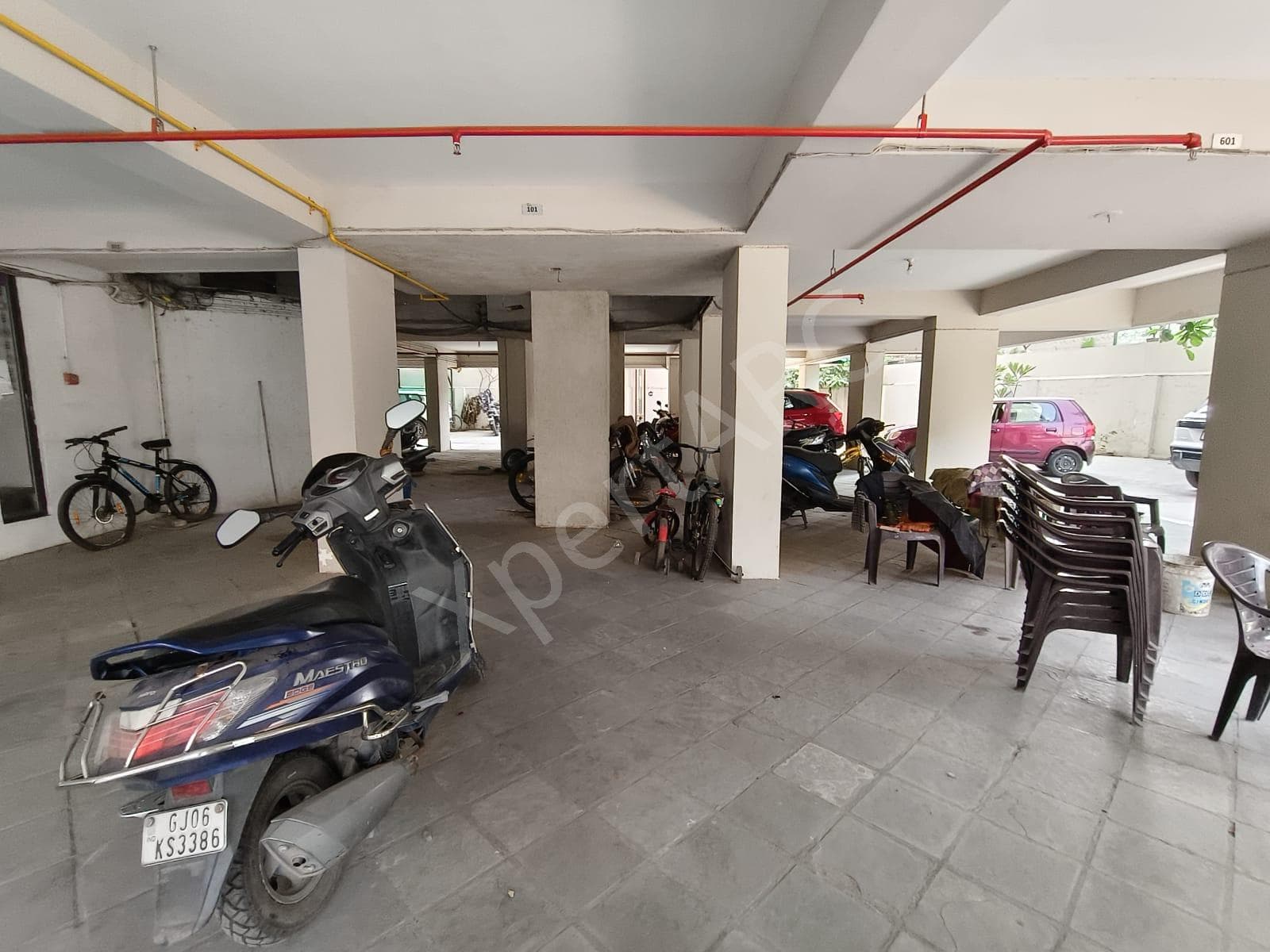 Property Photos 18