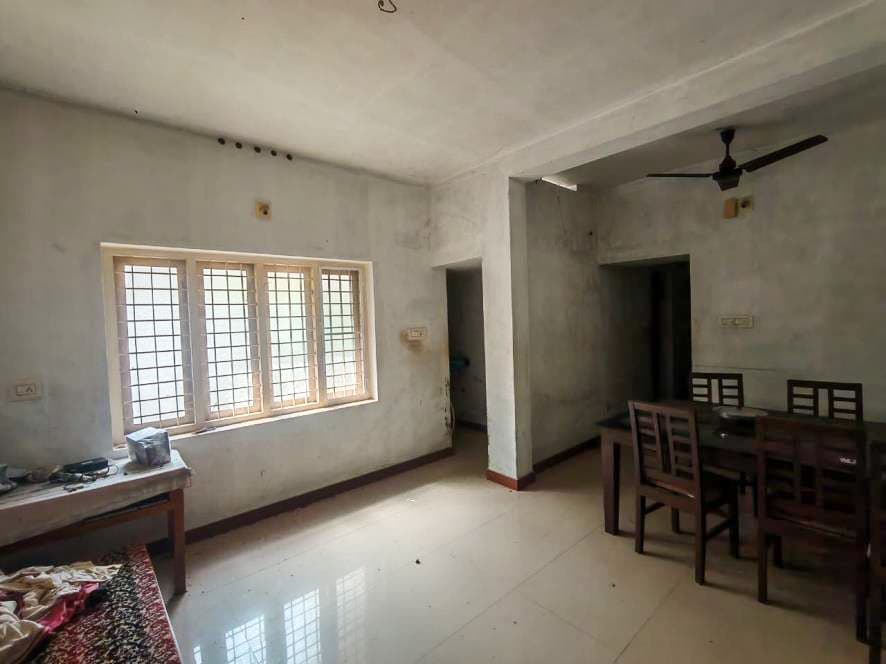 Property Photos 13