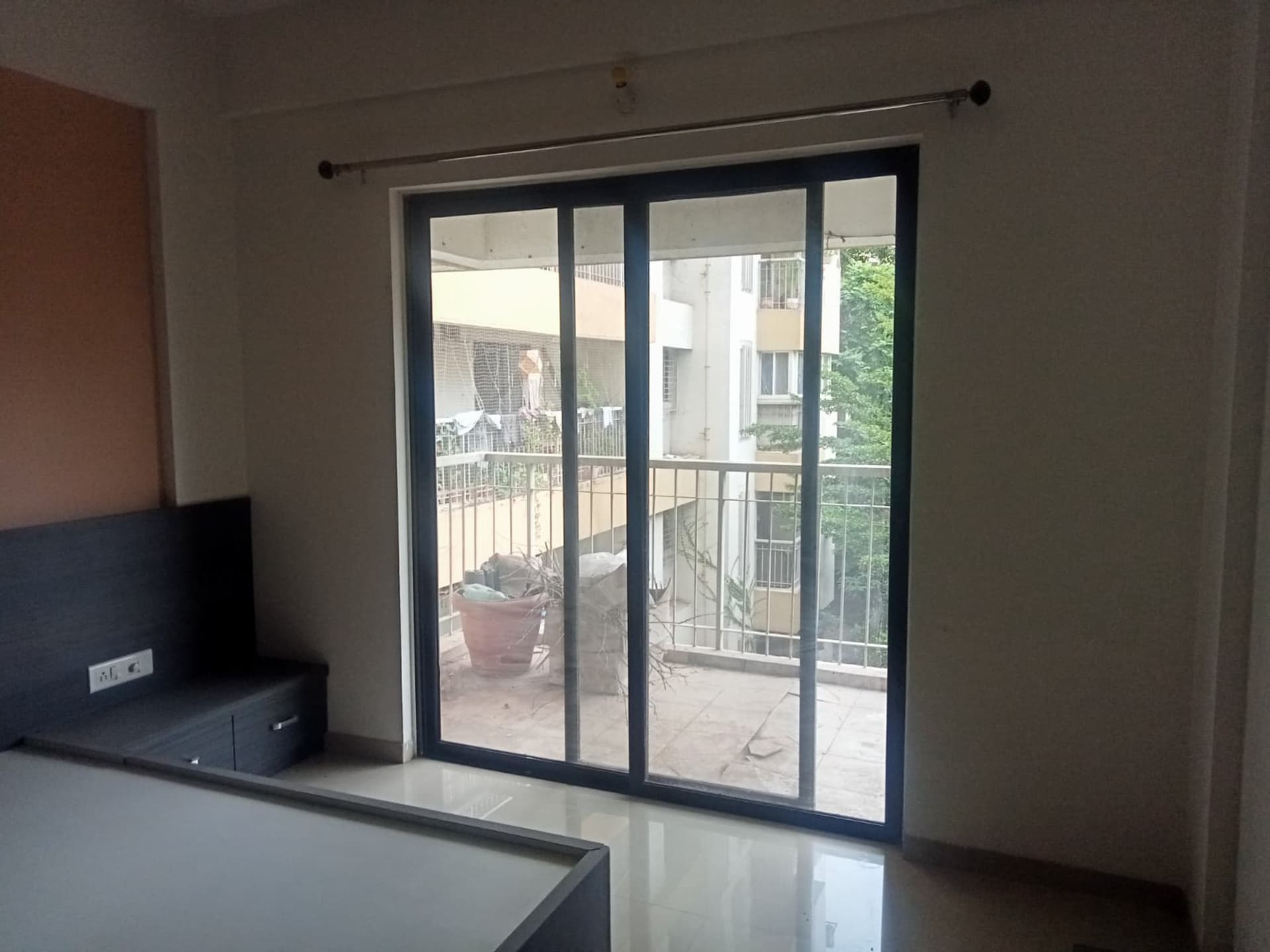 Property Photos 23