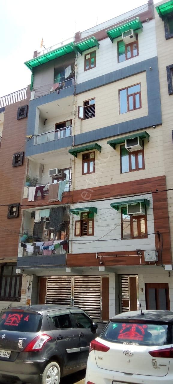 Property Photos 1