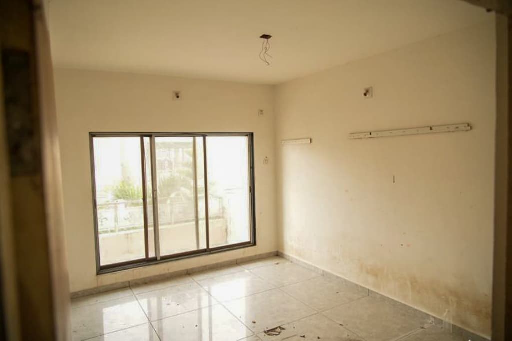 Property Photos 28