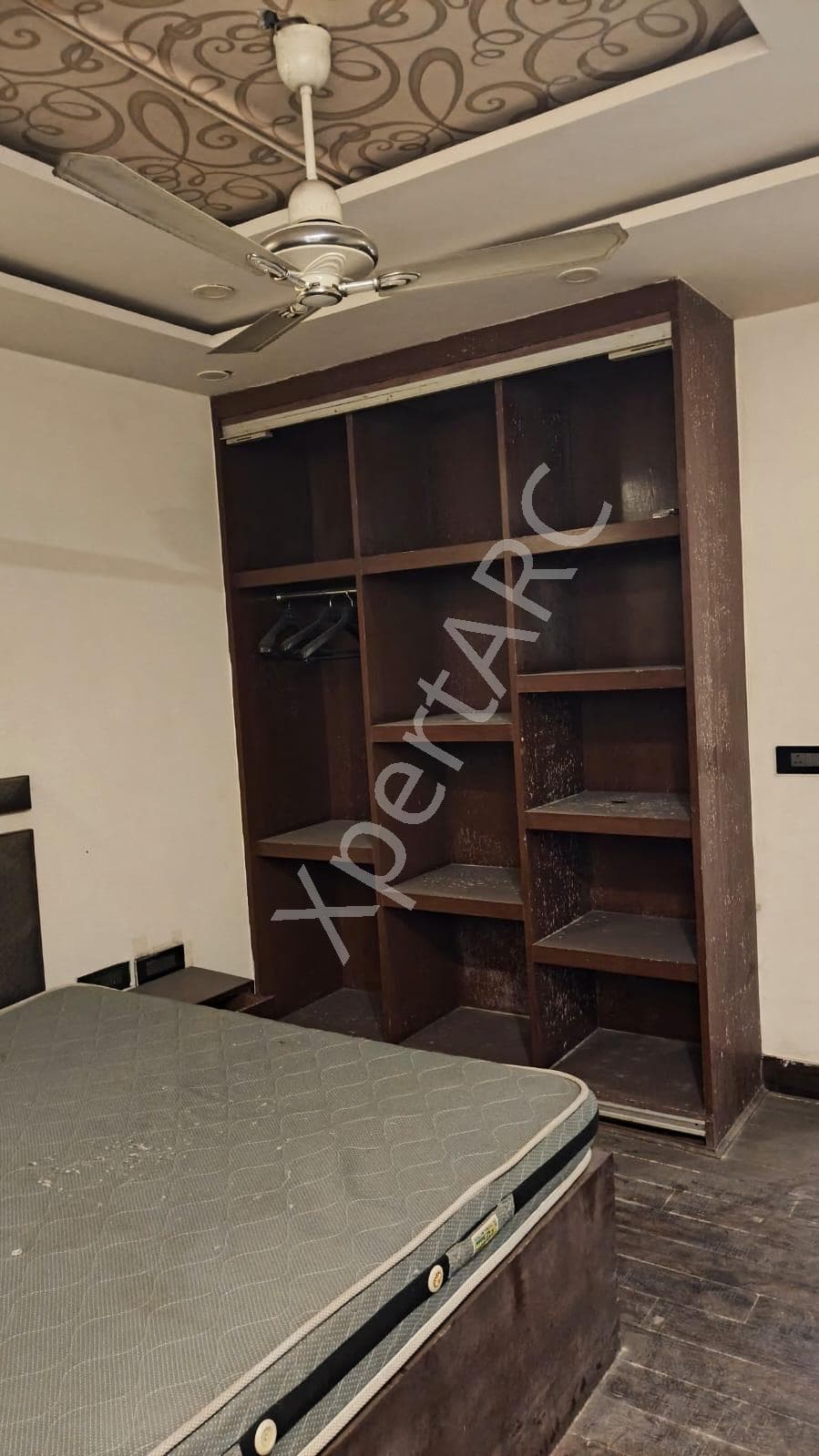Property Photos 6