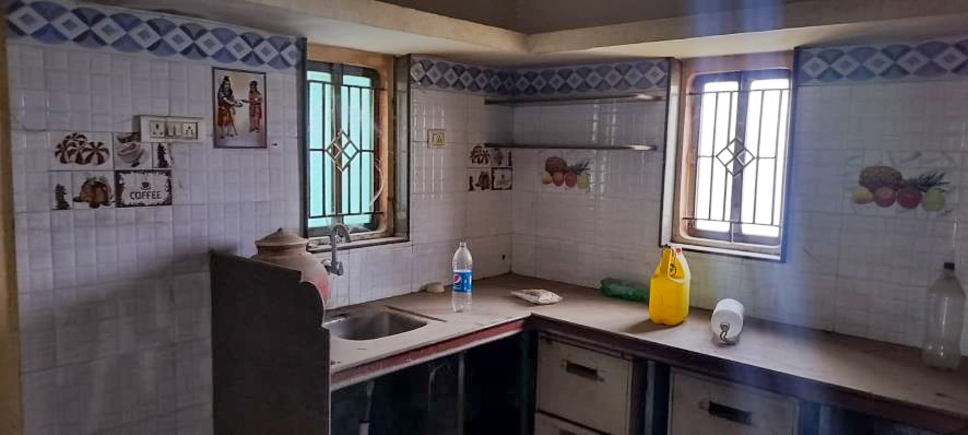 Property Photos 16