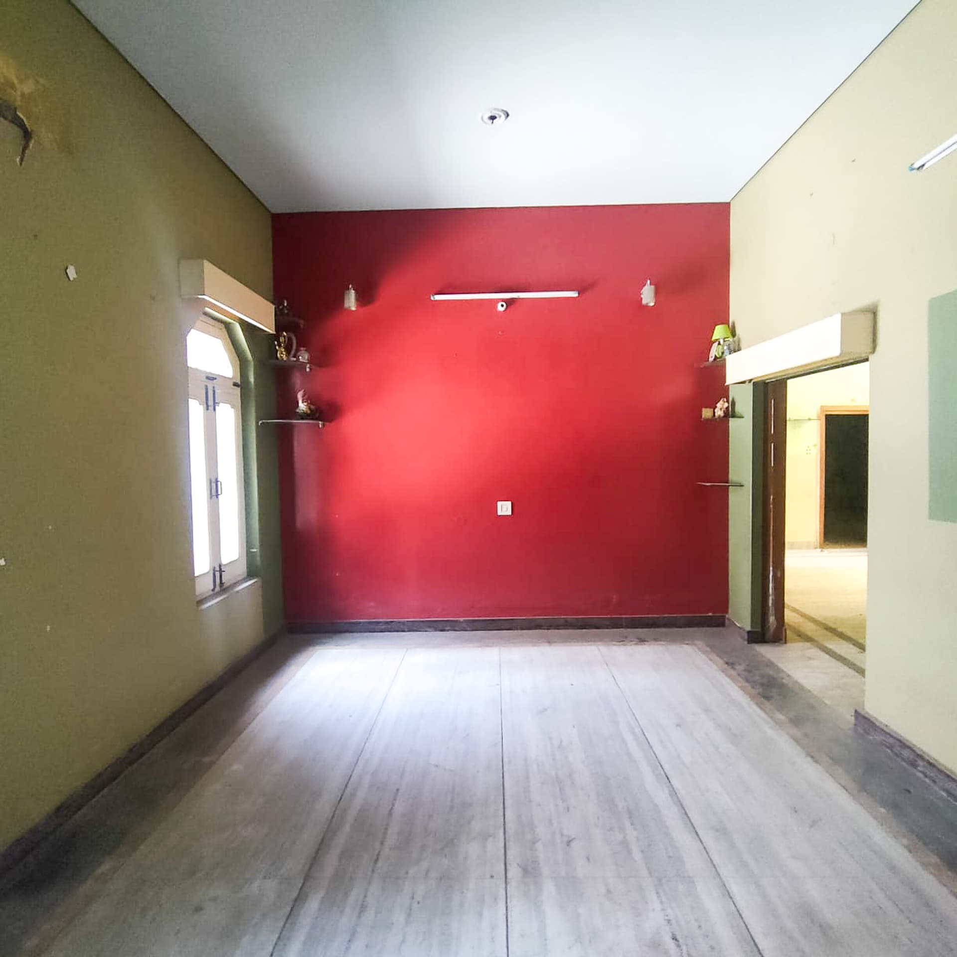 Property Photos 8