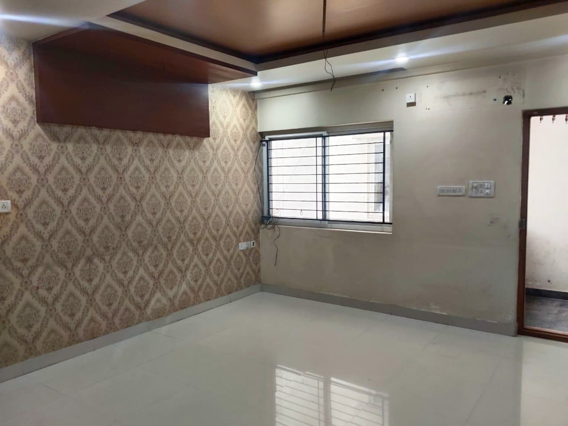 Property Photos 8