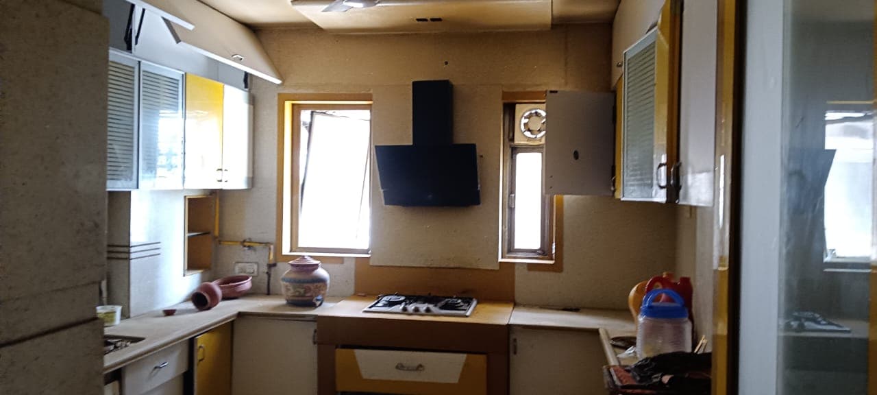 Property Photos 18