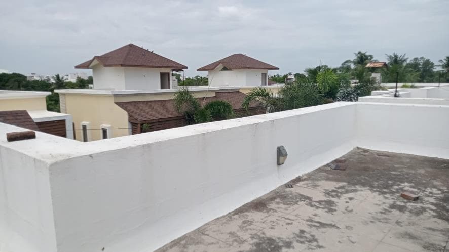 Property Photos 6