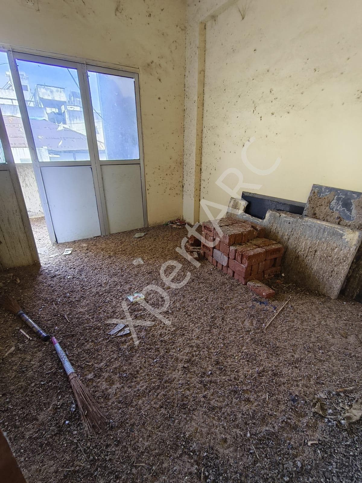 Property Photos 18