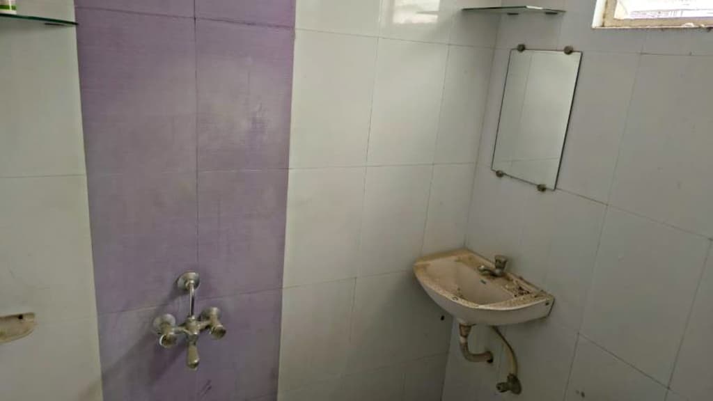 Property Photos 23