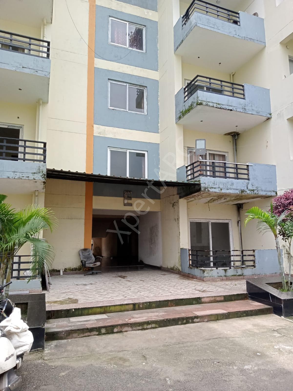 Property Photos 8