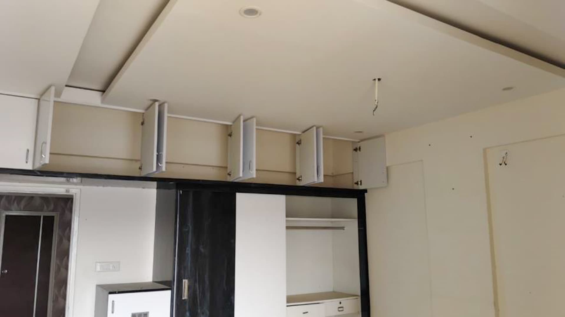 Property Photos 25
