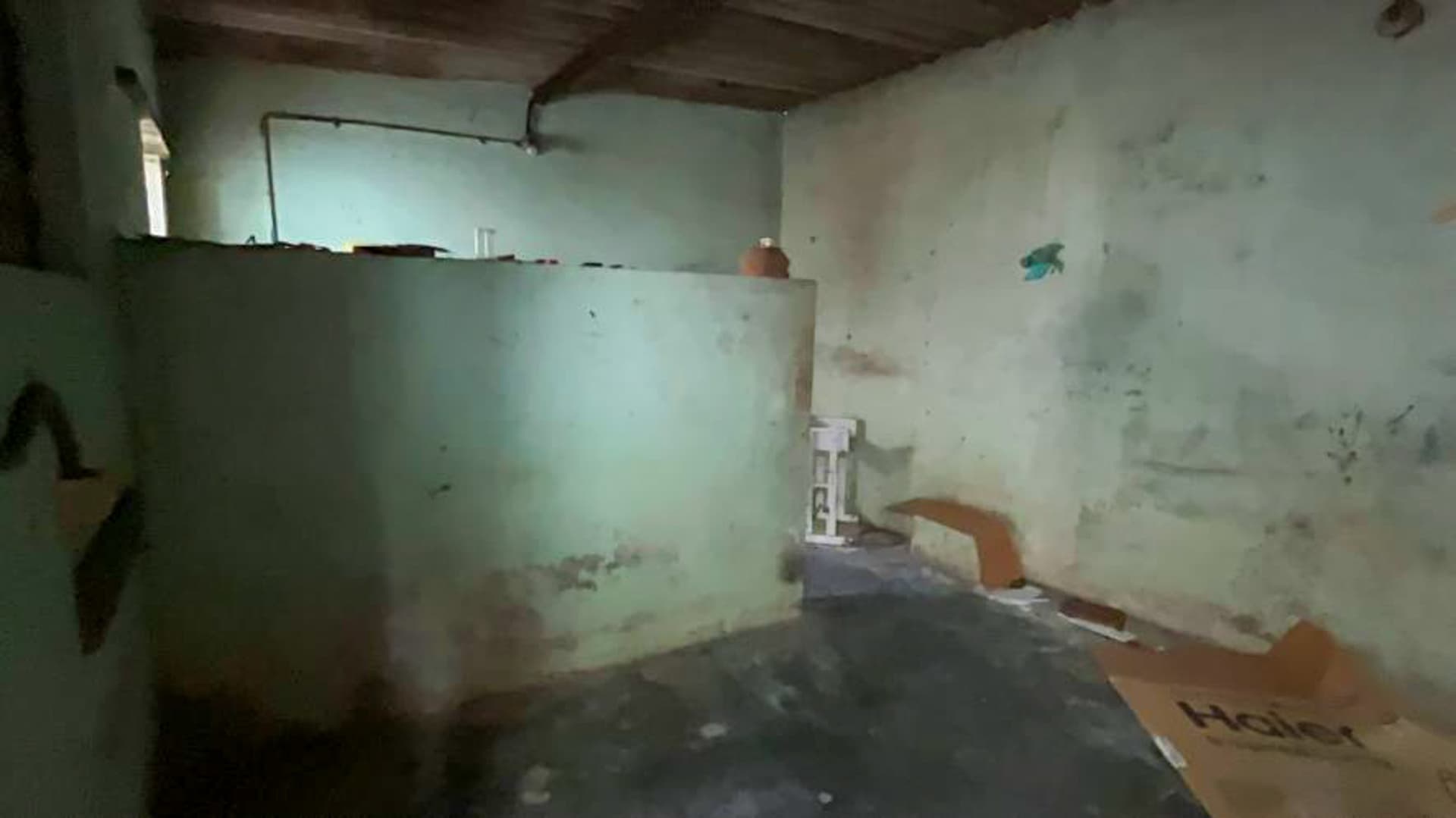 Property Photos 37