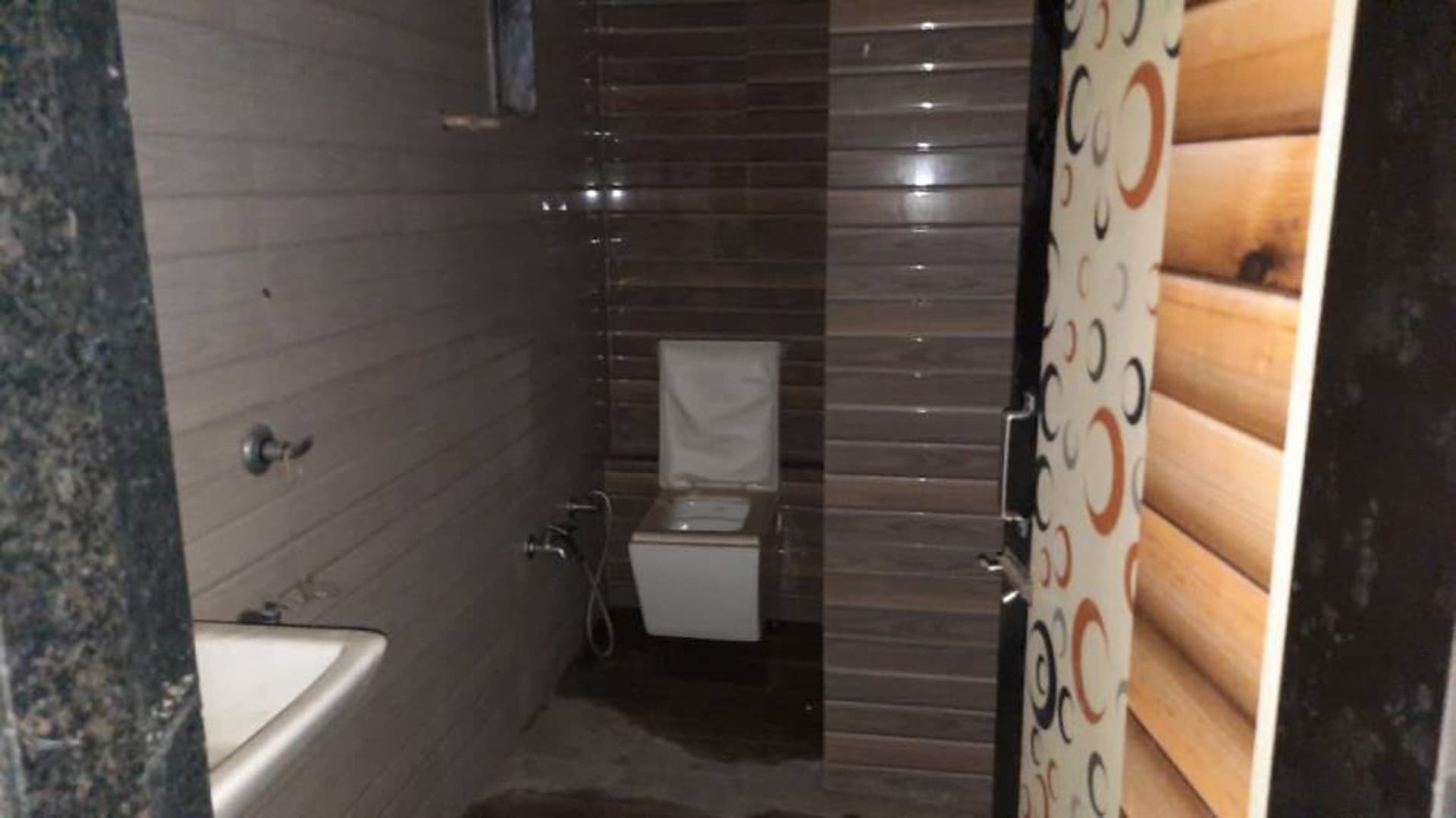 Property Photos 18