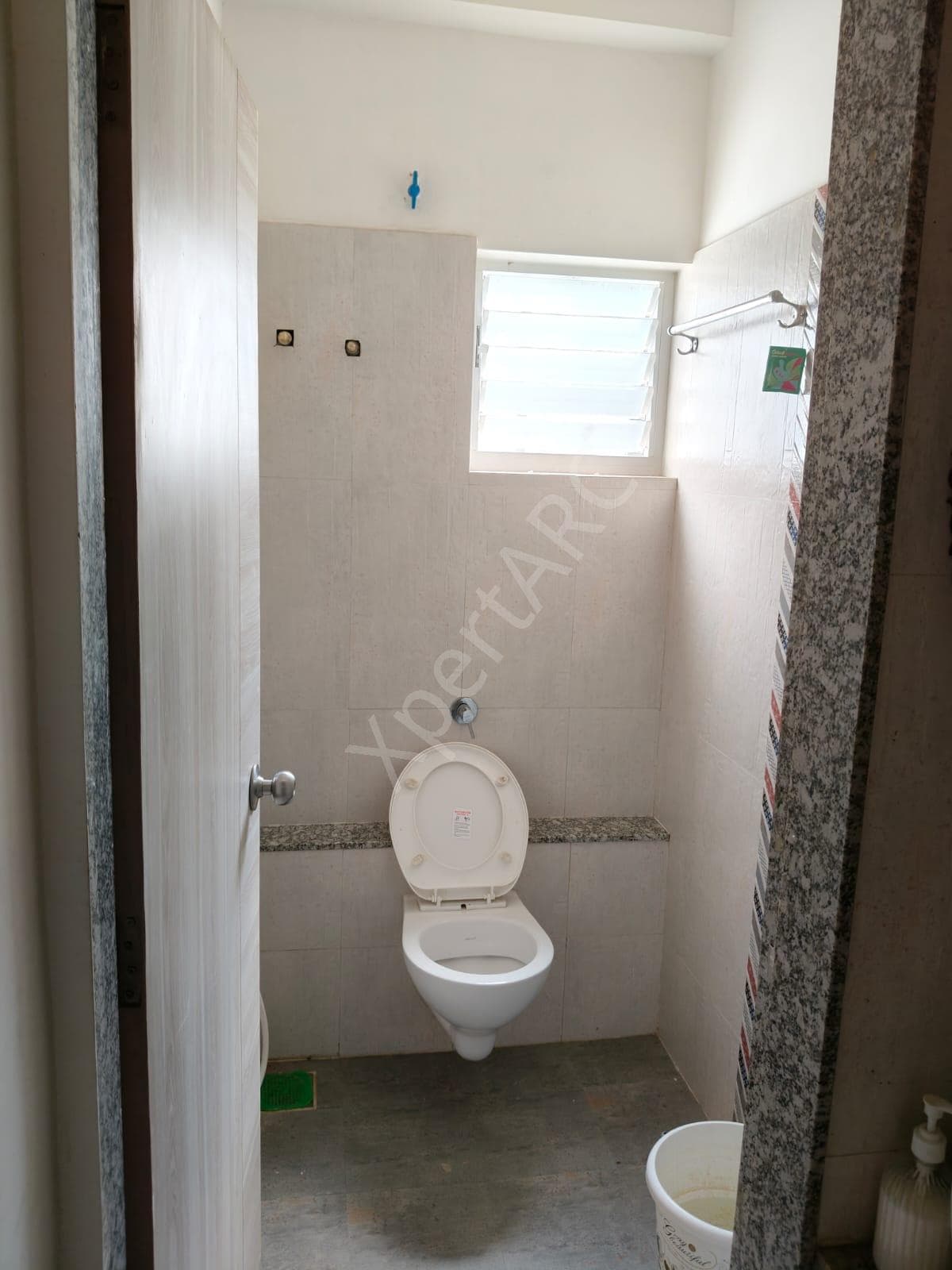 Property Photos 9