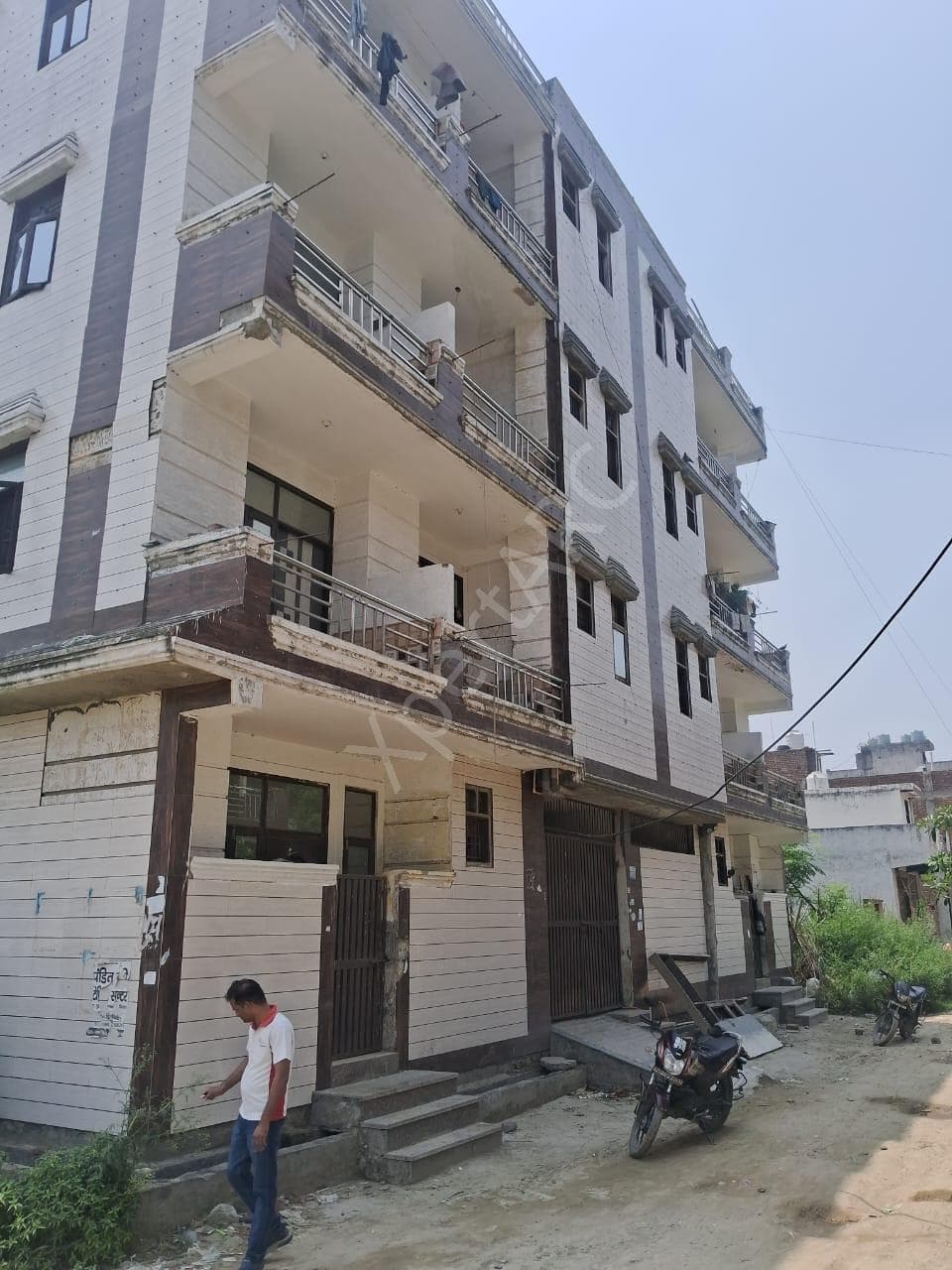 Property Photos 8