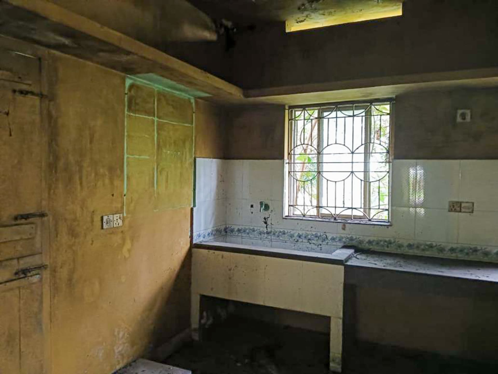 Property Photos 6