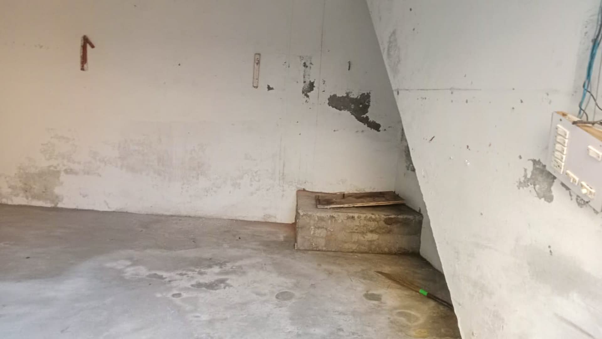 Property Photos 6