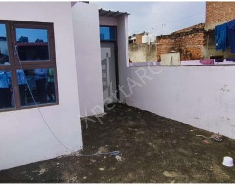 Property Photos 9