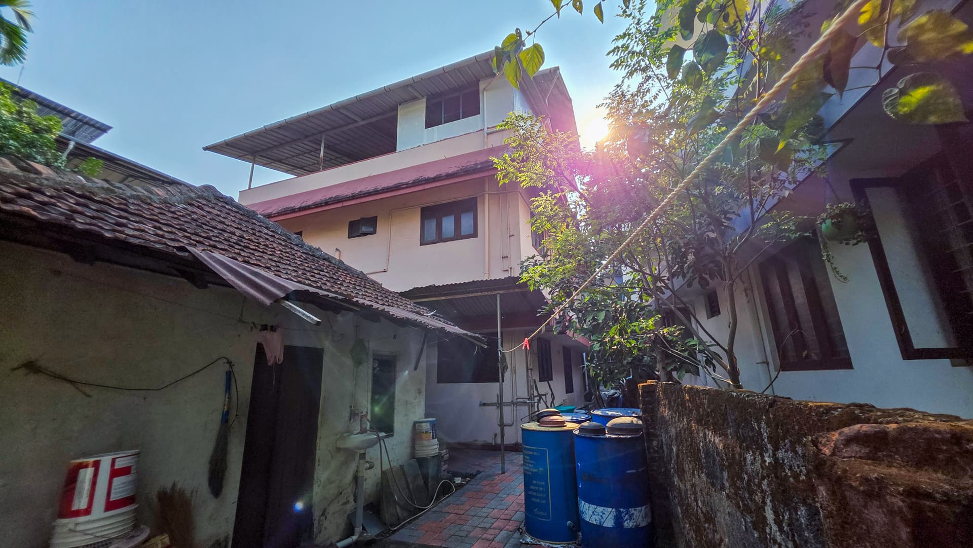 Property Photos 17