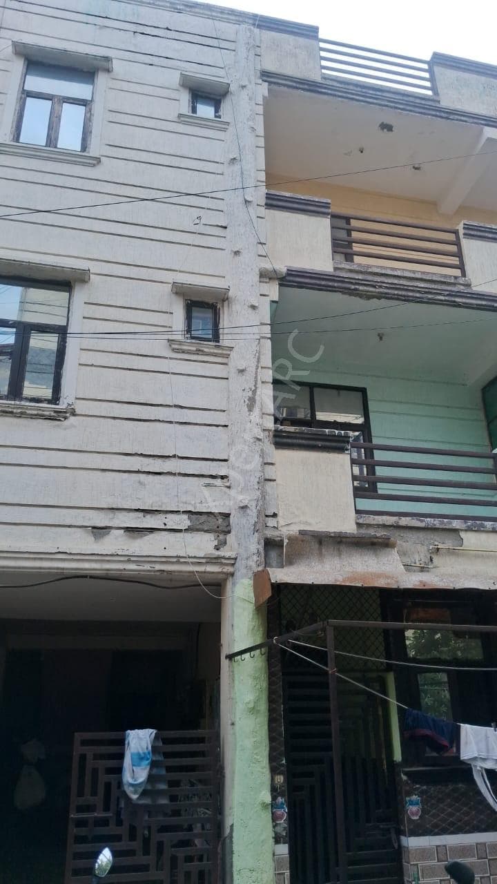 Property Photos 6