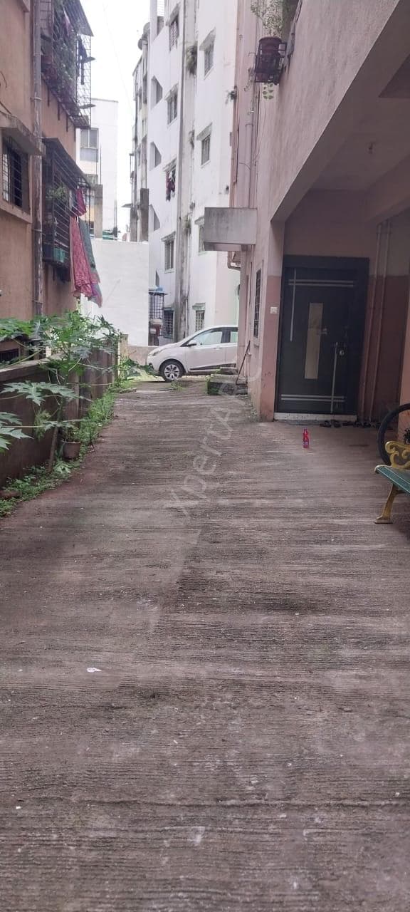 Property Photos 4