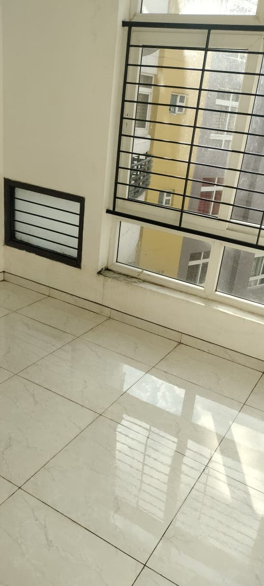Property Photos 6