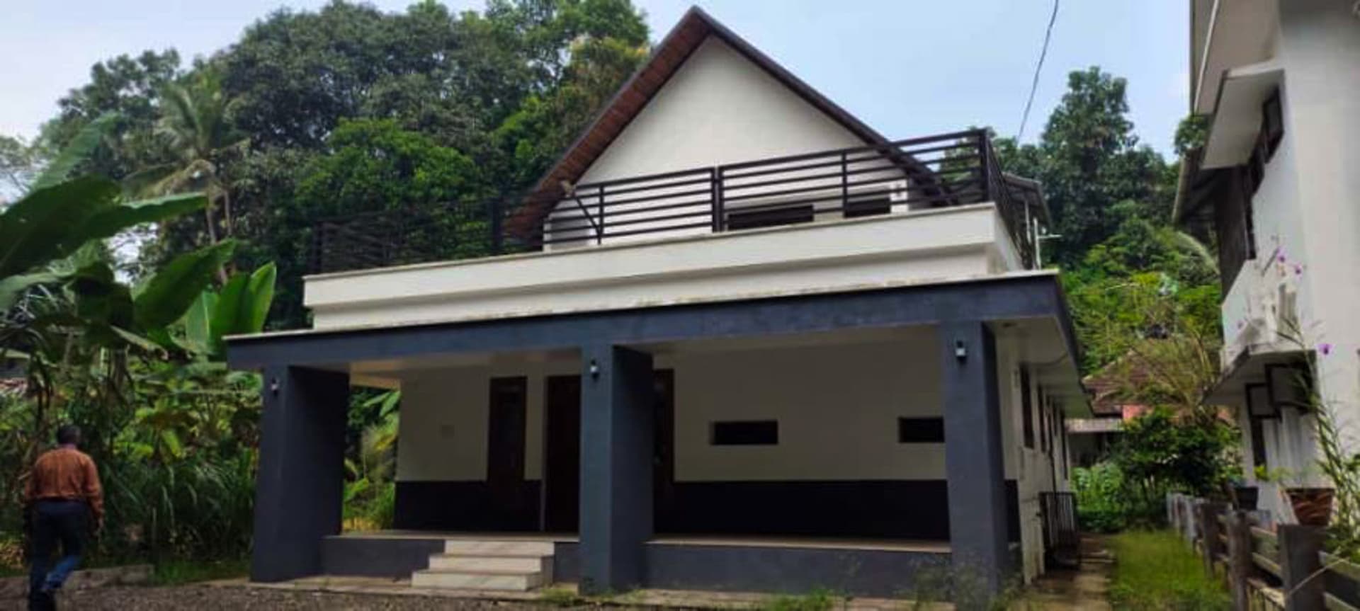 Property Photos 4