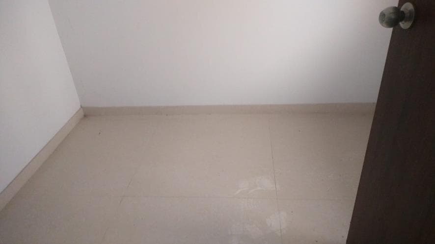 Property Photos 9