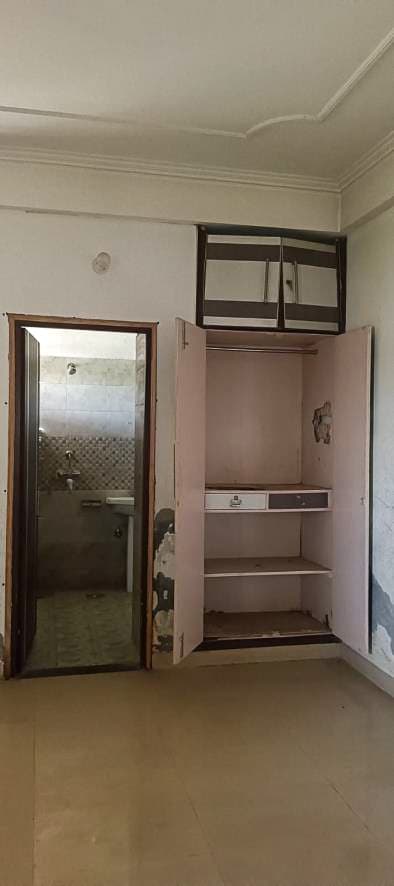 Property Photos 4