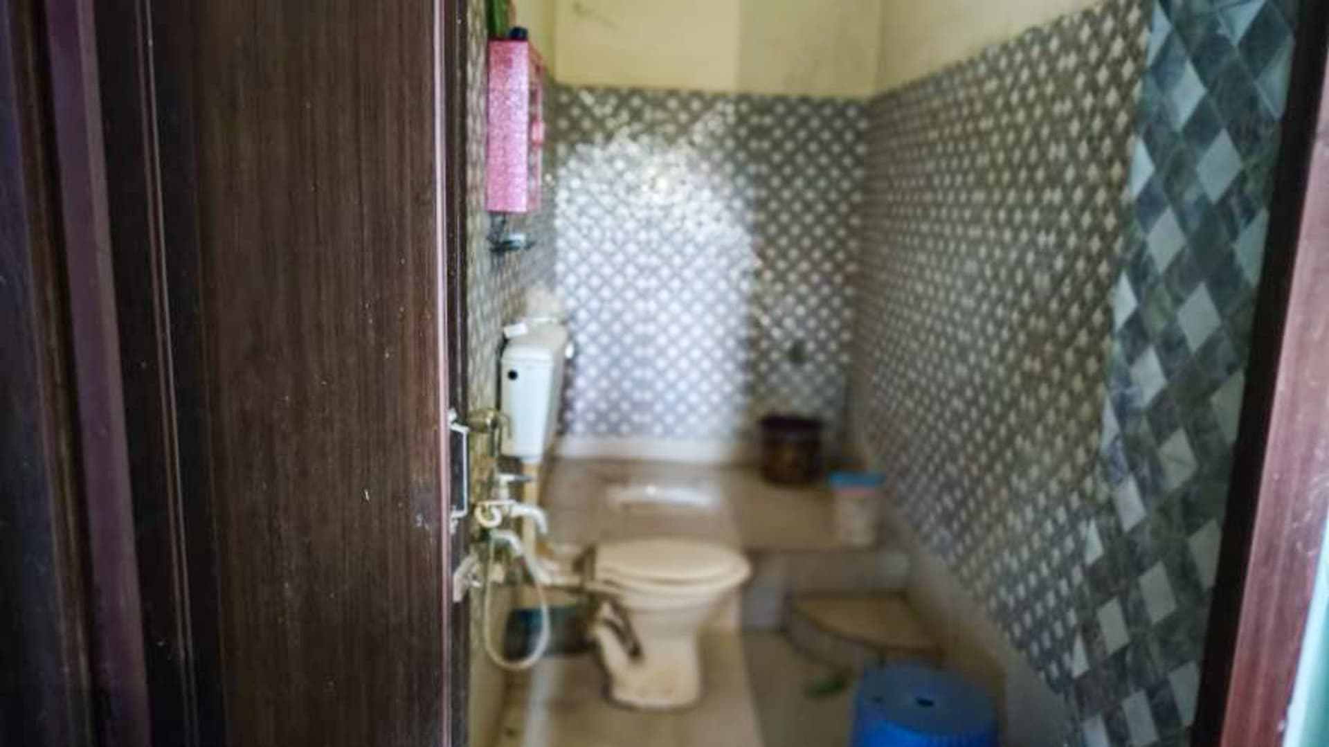 Property Photos 16
