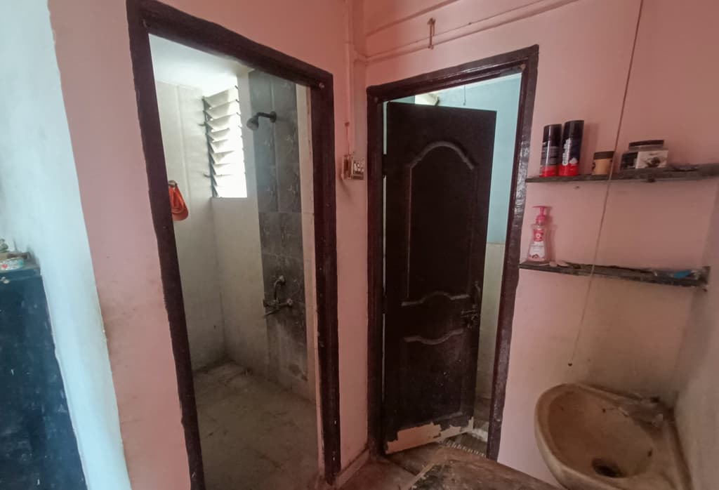 Property Photos 6