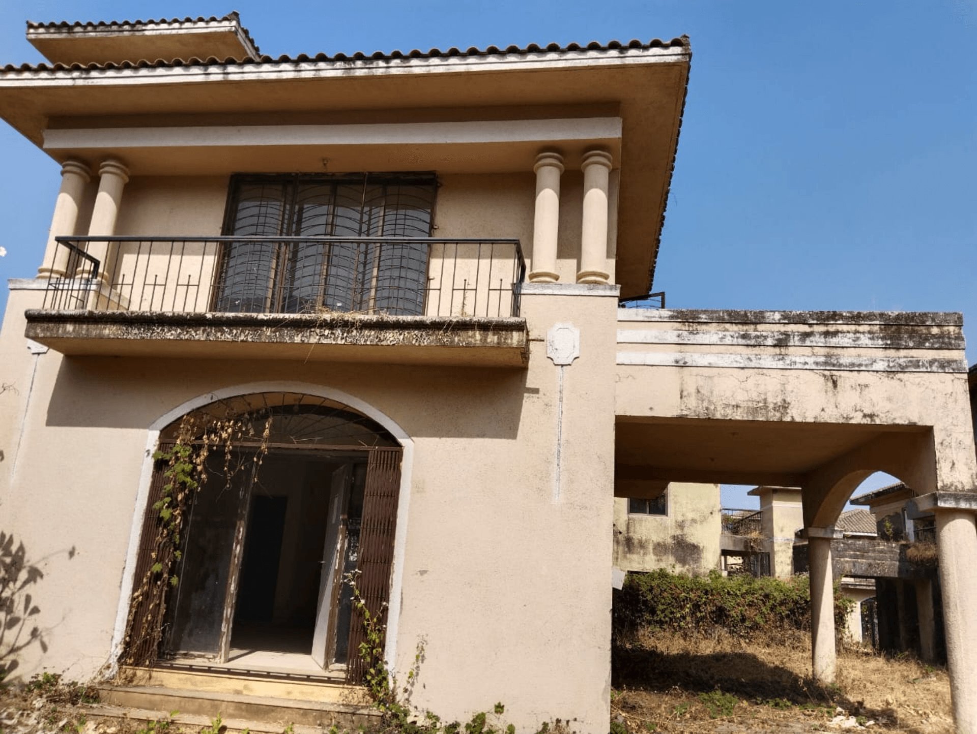 Property Photos 6