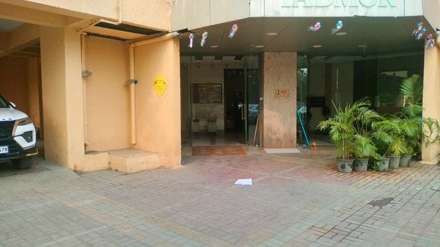 Property Photos 6