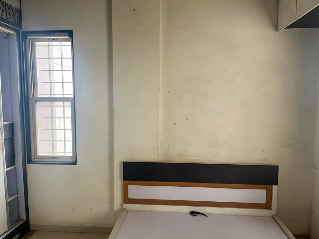 Property Photos 17