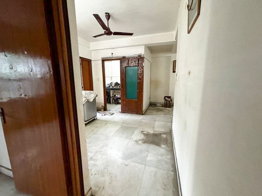 Property Photos 16