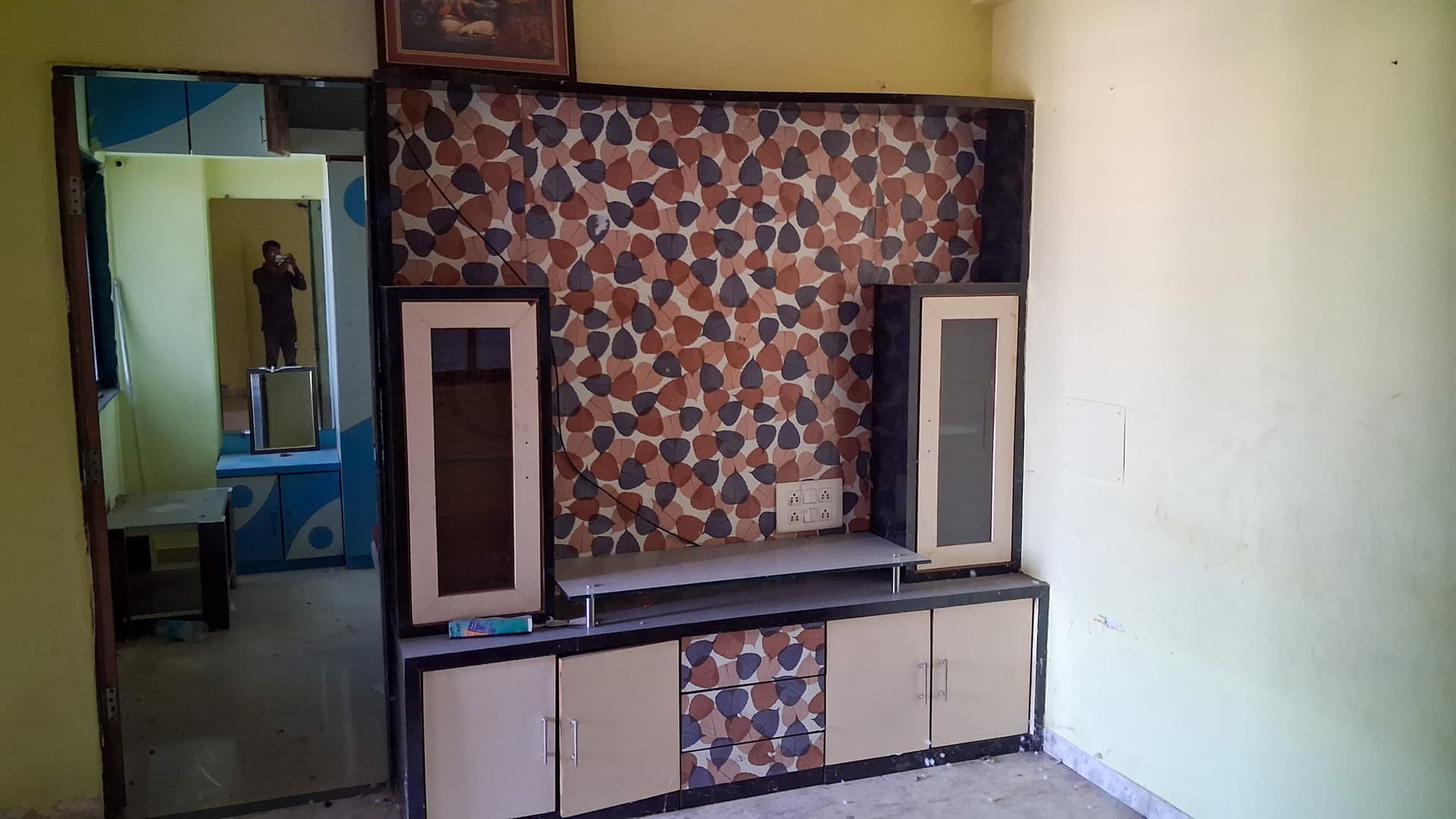 Property Photos 7