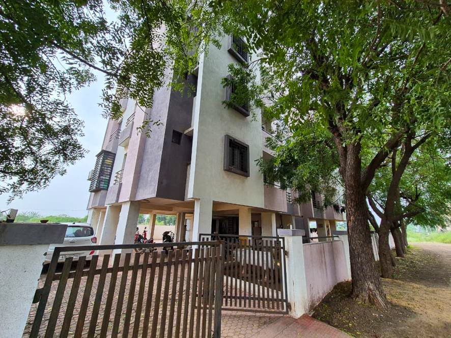 Property Photos 25