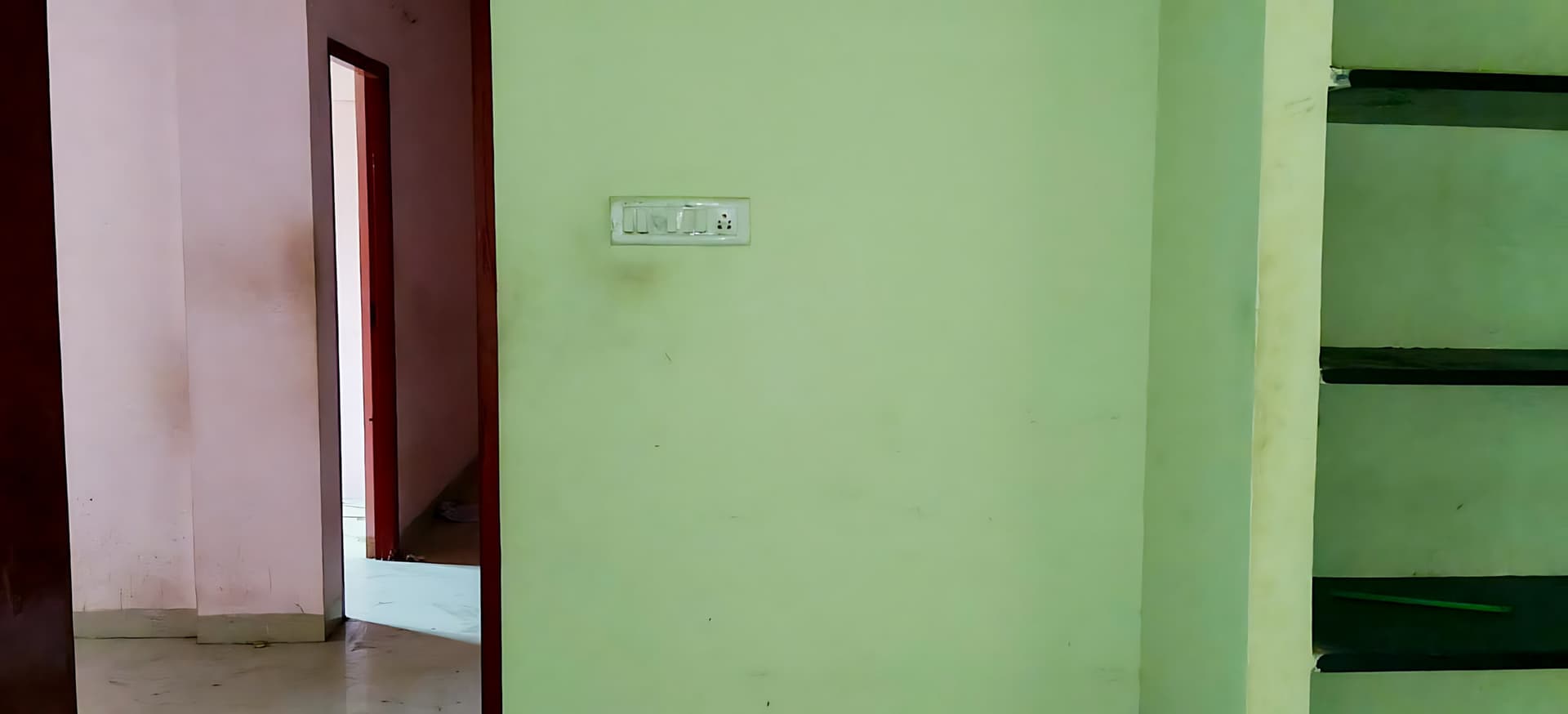 Property Photos 6