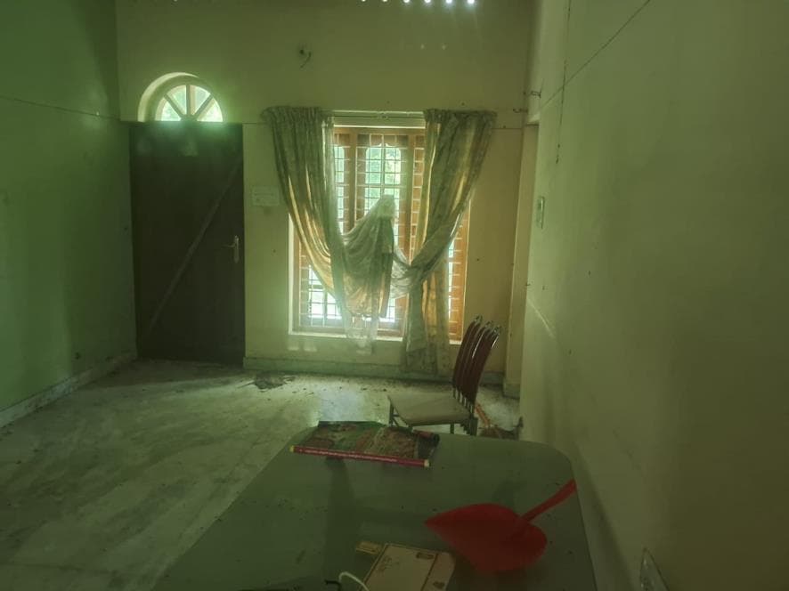 Property Photos 9