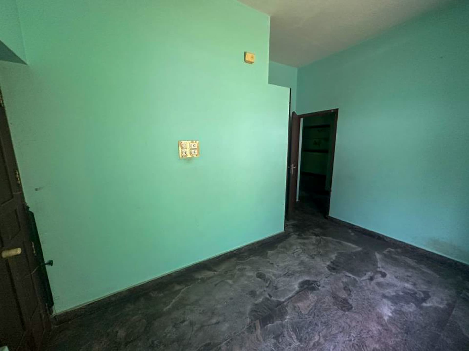 Property Photos 25