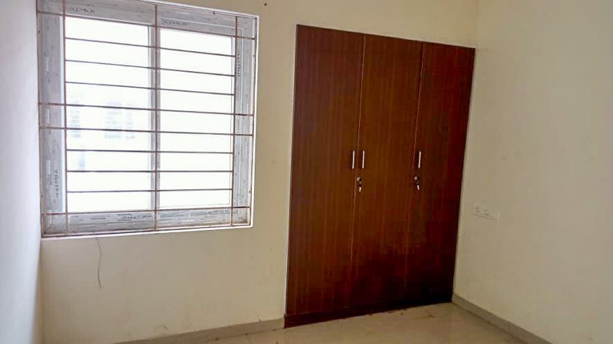 Property Photos 12