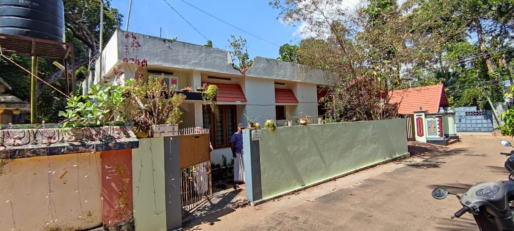 Property Photos 5