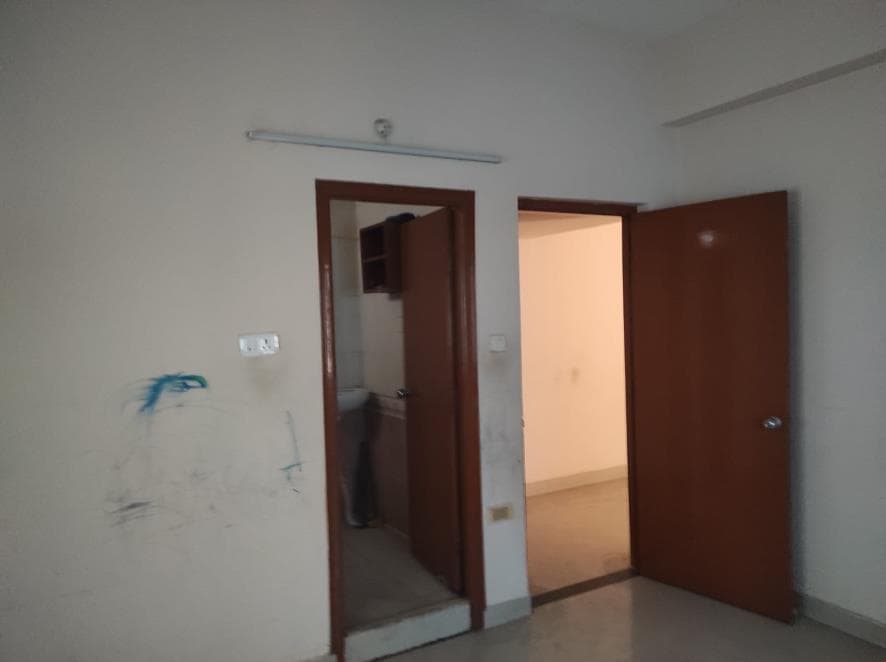 Property Photos 9