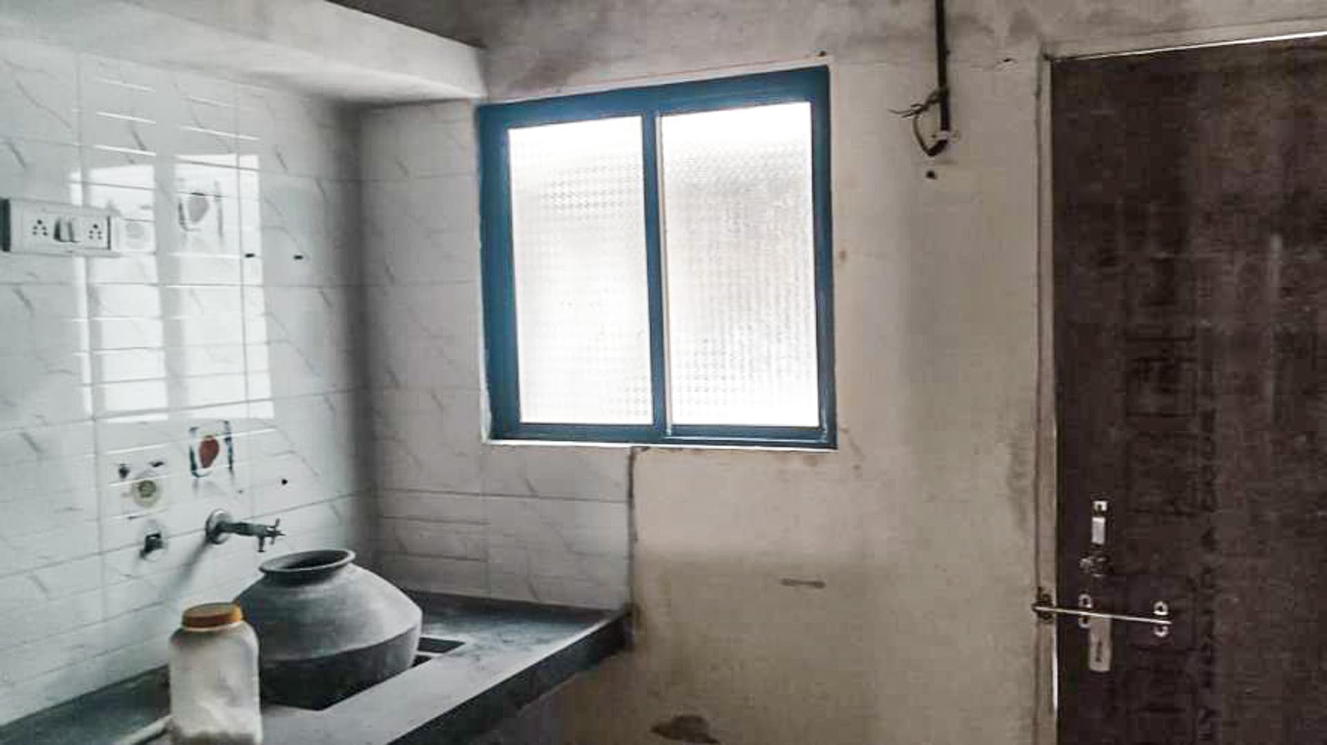 Property Photos 8