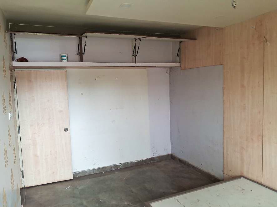 Property Photos 8