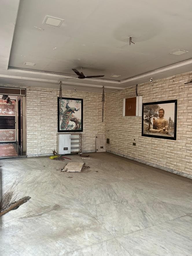 Property Photos 5