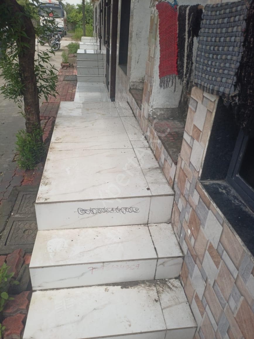 Property Photos 5