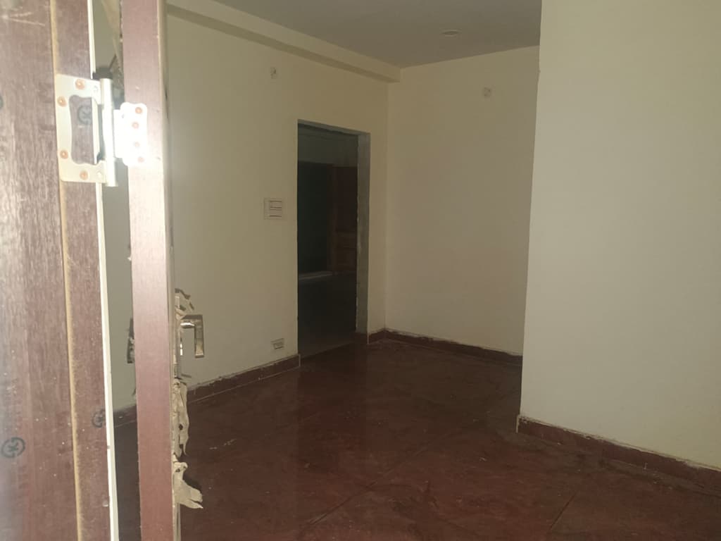Property Photos 4