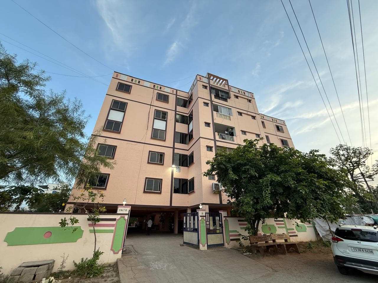Property Photos 17